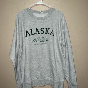 Women’s sweatshirt